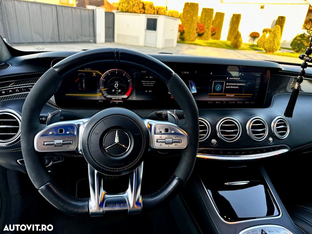 Mercedes-Benz S 63 AMG Cabrio 4Matic+ AMG Speedshift 9G-MCT - 11