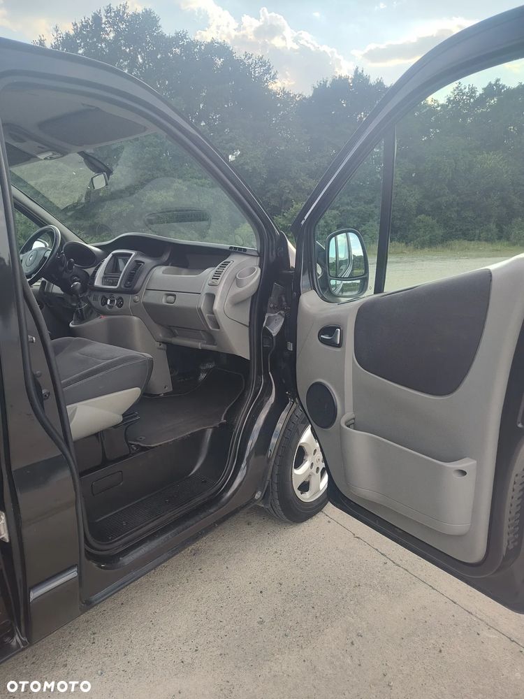 Renault Trafic - 9