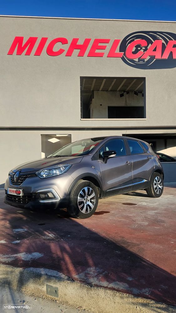 Renault Captur 1.5 dCi Initiale Paris EDC - 2