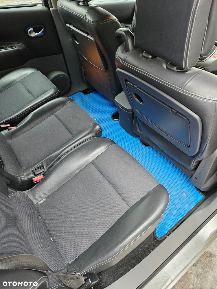 Renault Scenic - 12