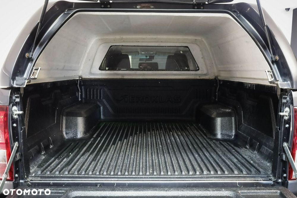 Toyota Hilux - 14