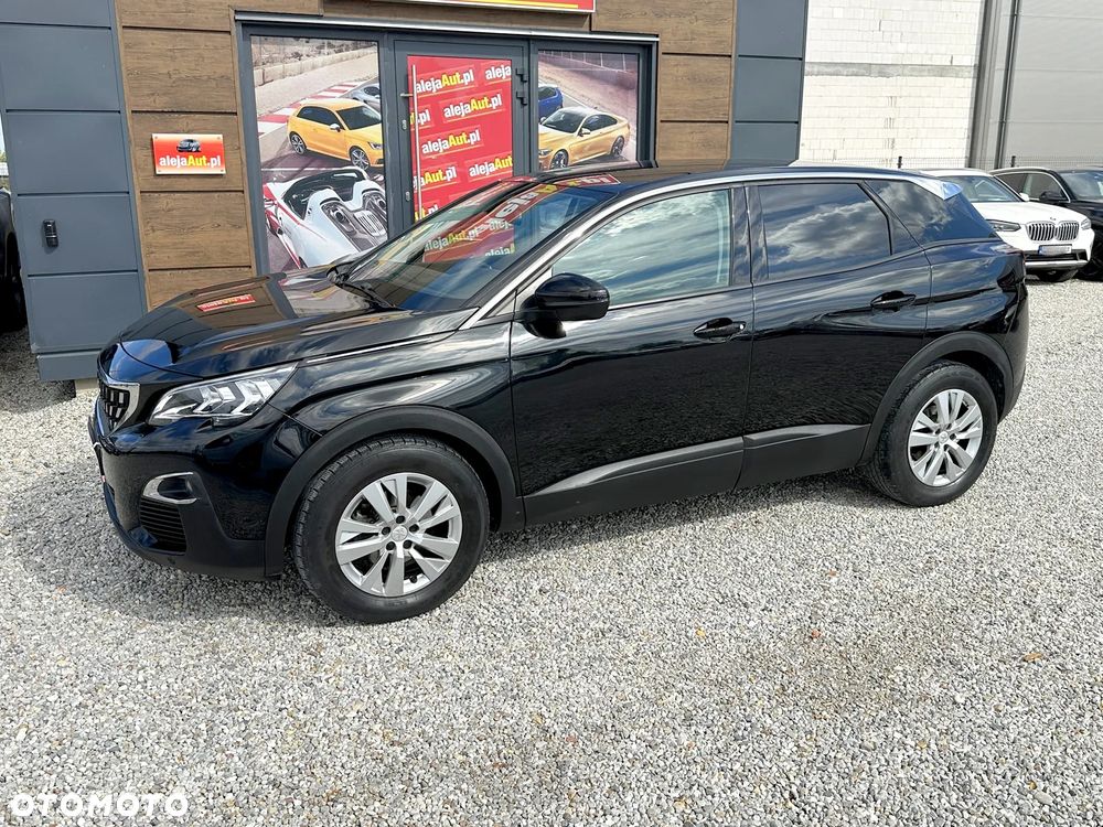 Peugeot 3008 1.2 PureTech Allure S&S - 10