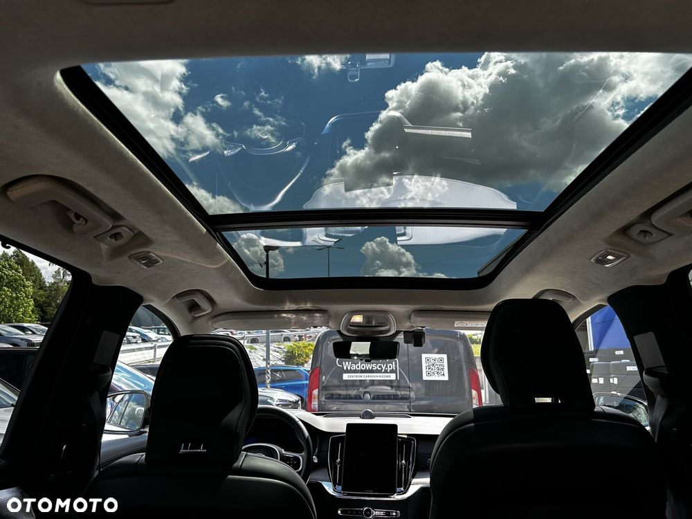 Volvo XC 90 - 19