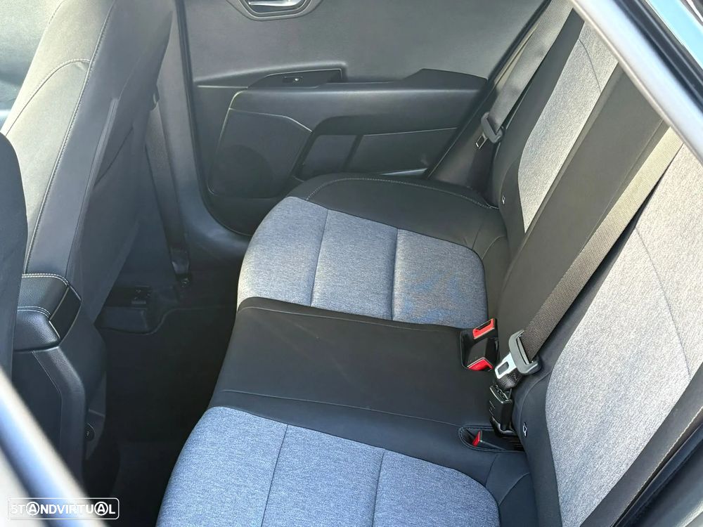 Kia Stonic 1.0 T-GDi Tech 7DCT — fotografia 36