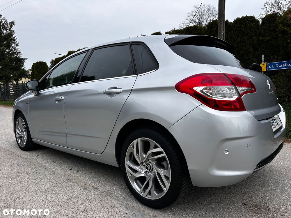 Citroën C4 VTi 120 Exclusive - 4