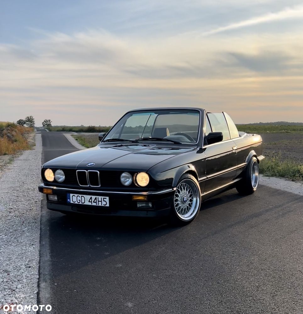 BMW Seria 3 325i - 8