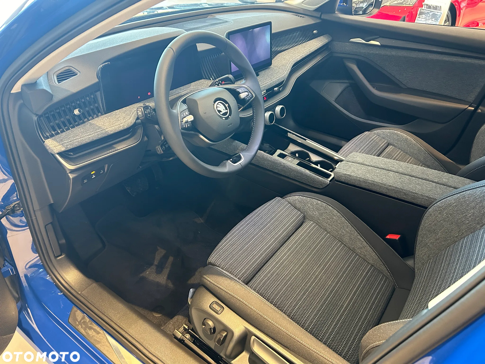 Skoda Superb 2.0 TDI SCR Selection DSG - 16
