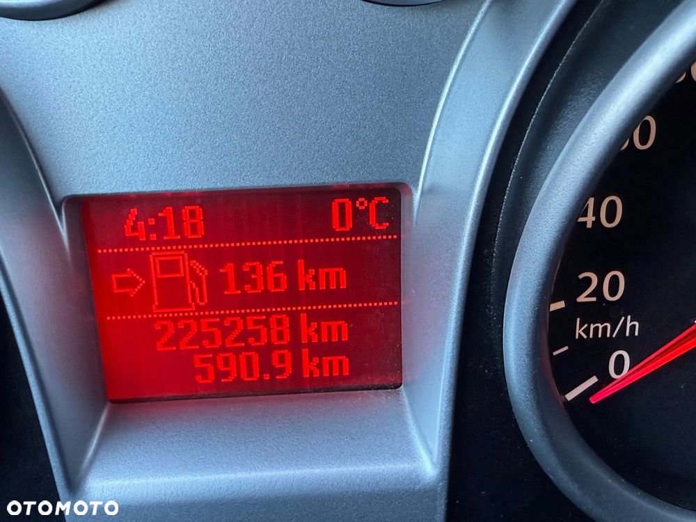 Ford Kuga 2.0 TDCi 4x4 Trend - 22