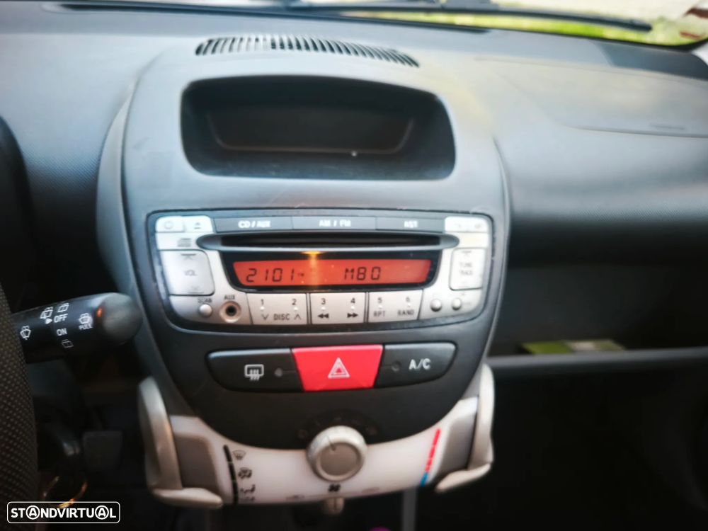 Peugeot 107 1.0 Trendy - 7