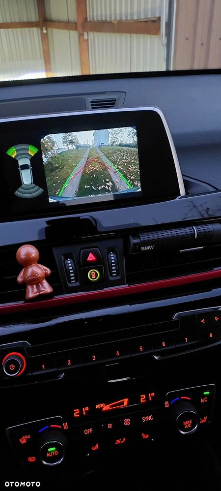 BMW X1 xDrive20d - 8