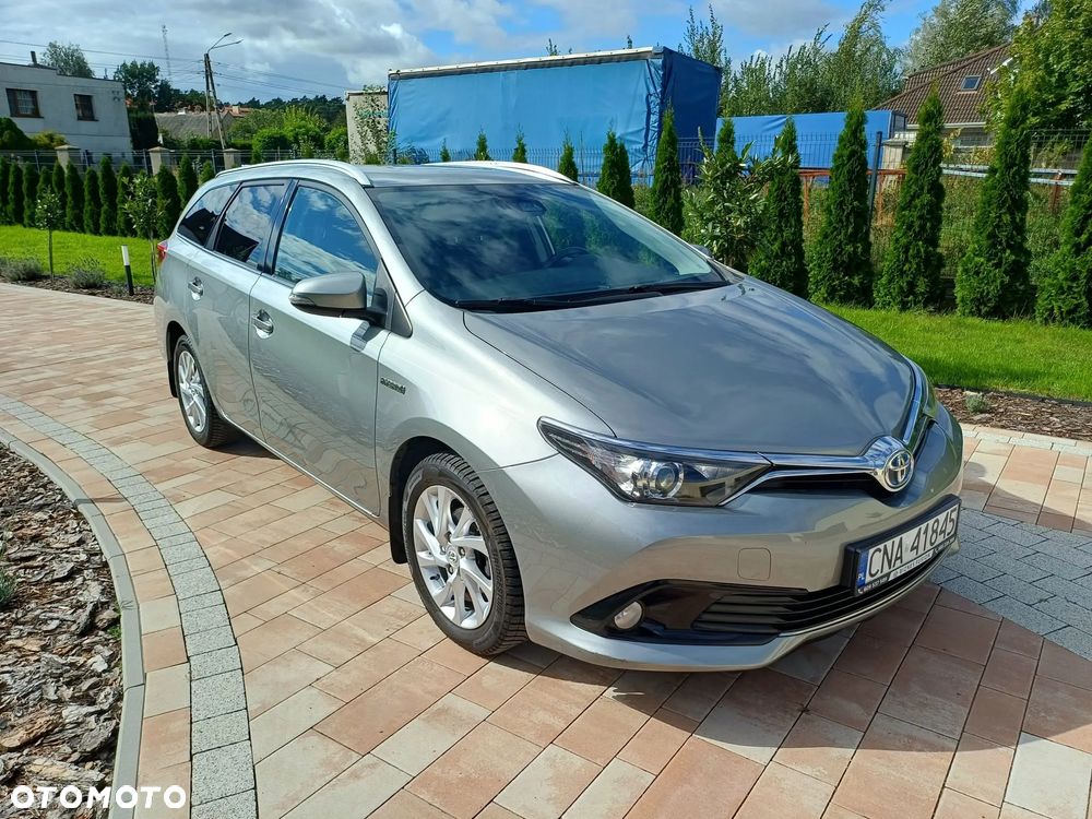 Toyota Auris 1.8 HSD Luna - 5