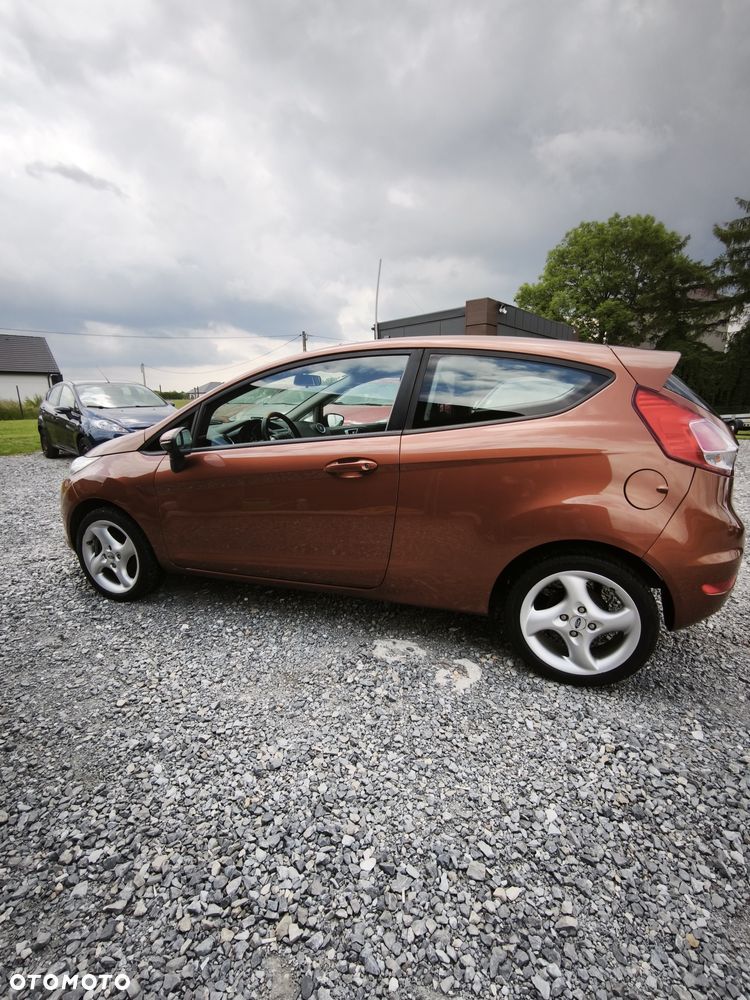 Ford Fiesta - 4