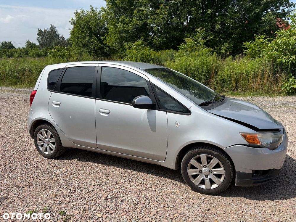 Mitsubishi Colt 1.3 Intense - 22