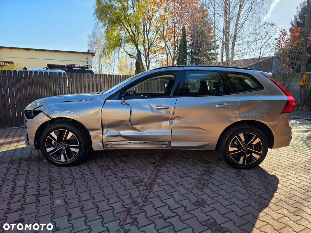 Volvo XC 60 B5 B AWD Plus Dark - 7