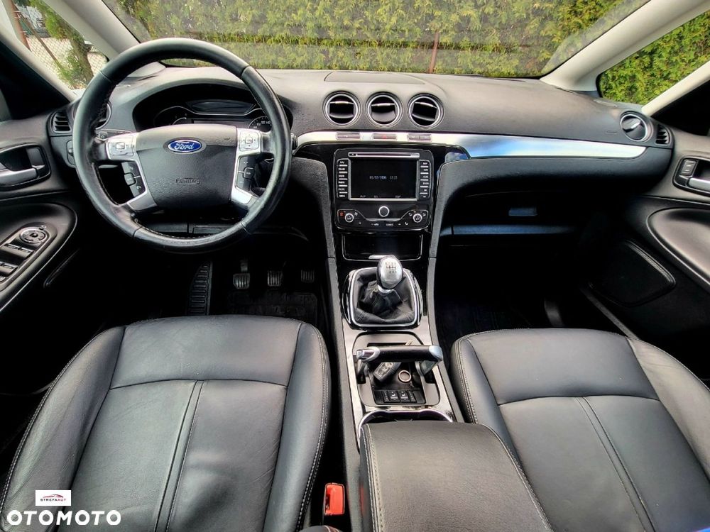 Ford S-Max - 9
