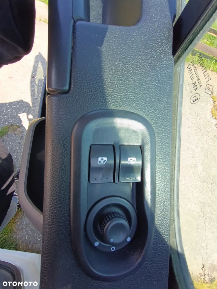 Nissan Nv400 L2H2 2.3 diesel, manual 145kM JAK MASTER, MOVANO 2016rok EURO 6!, WEBASTO, CZUJNIKI PARKOWANIA, STAN BARDZO DOBRY! - 30