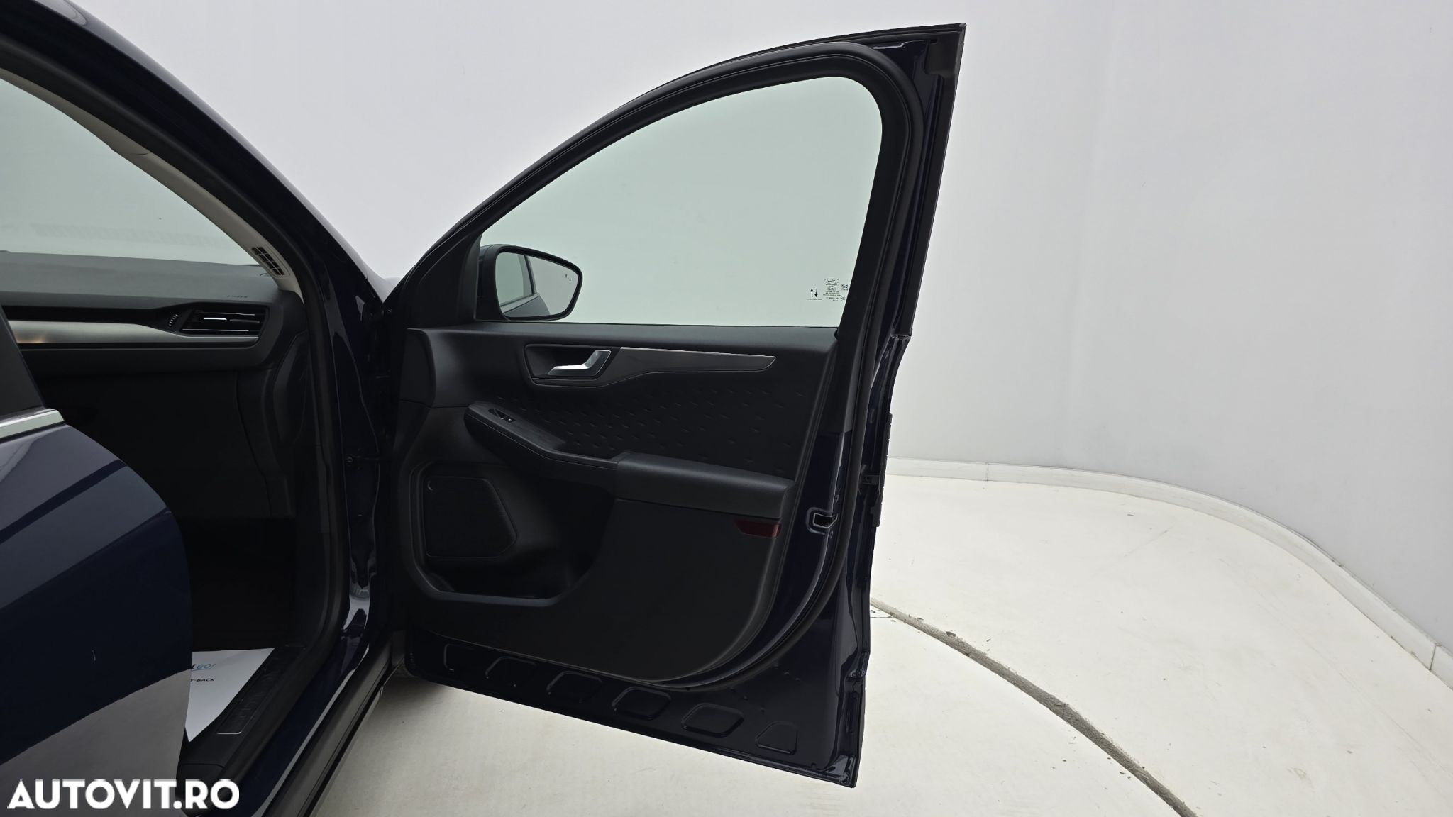 Ford Kuga - 18