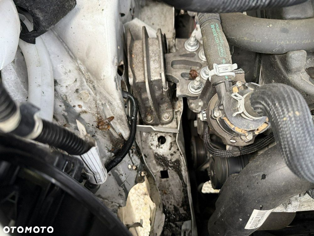 Ford Transit - 26