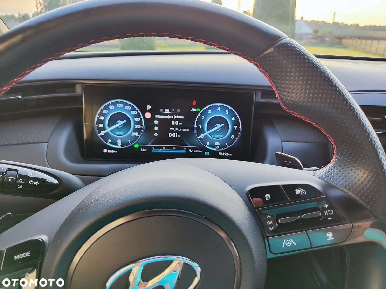 Hyundai Tucson 1.6 T-GDi HEV Platinum N Line 4WD - 9