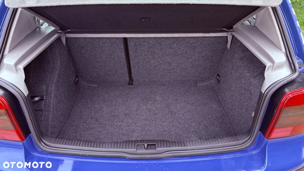 Volkswagen Golf 1.6 Automatik Edition - 32