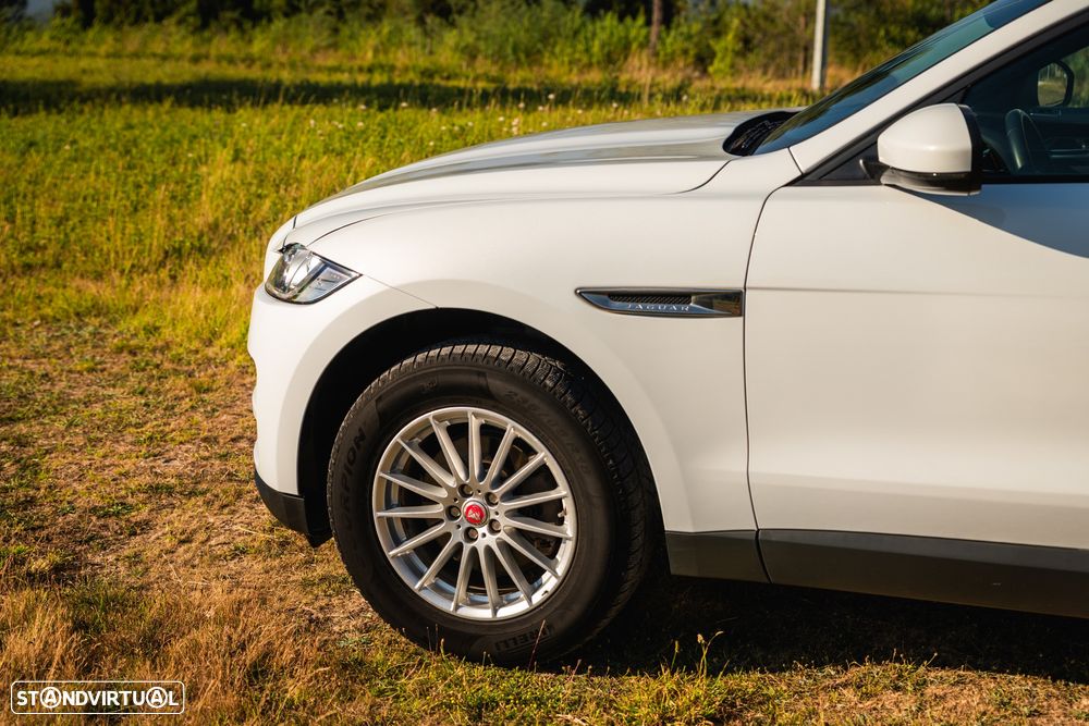 Jaguar F-Pace 2.0 i4D Pure - 7
