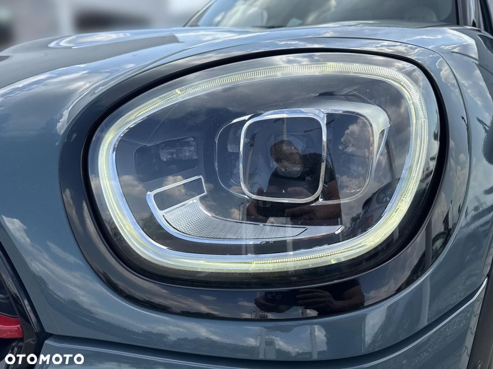 MINI John Cooper Works ALL4 sport - 22