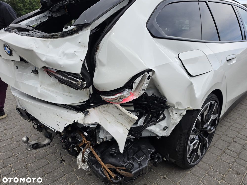 BMW Seria 5 520d xDrive - 11