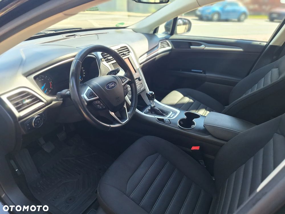 Ford Mondeo 1.5 TDCi Trend - 12
