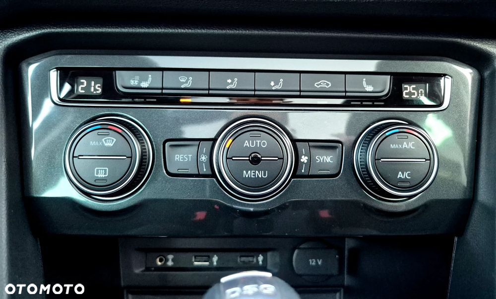 Volkswagen Tiguan 2.0 TDI SCR 4MOTION DSG Highline - 35