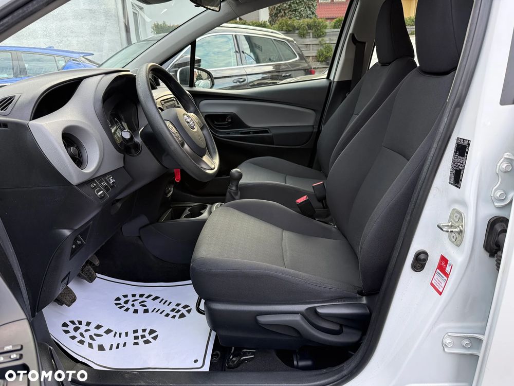 Toyota Yaris 1.0 Active - 11
