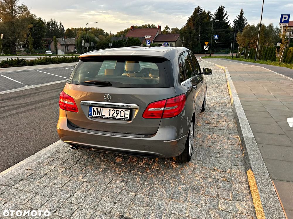 Mercedes-Benz Klasa B 180 - 5