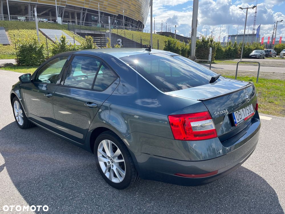Skoda Octavia 1.5 TSI ACT Style DSG - 7