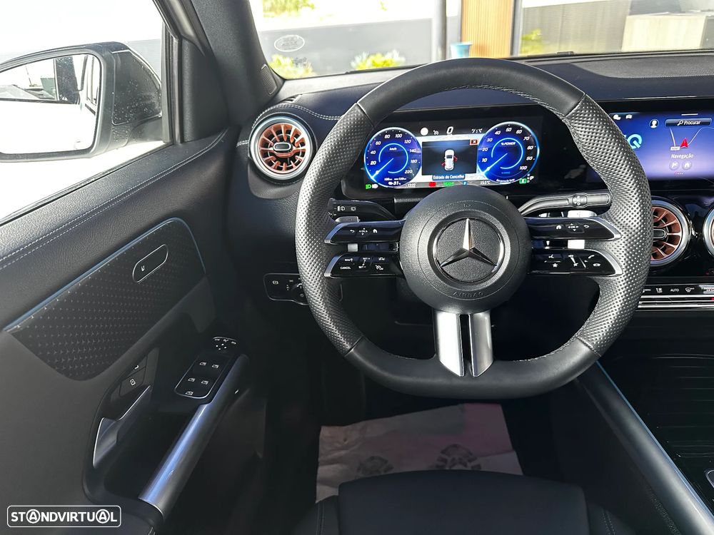 Mercedes-Benz EQA 300 4Matic Electric Art - 26