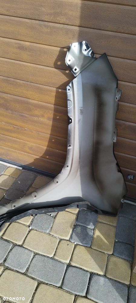 maska absorber atrapa błotnik z osłoną rav4 - 4