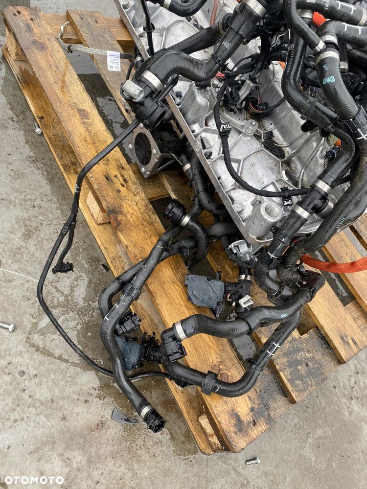 Mercedes EQB 250 silnik kompletny - 12