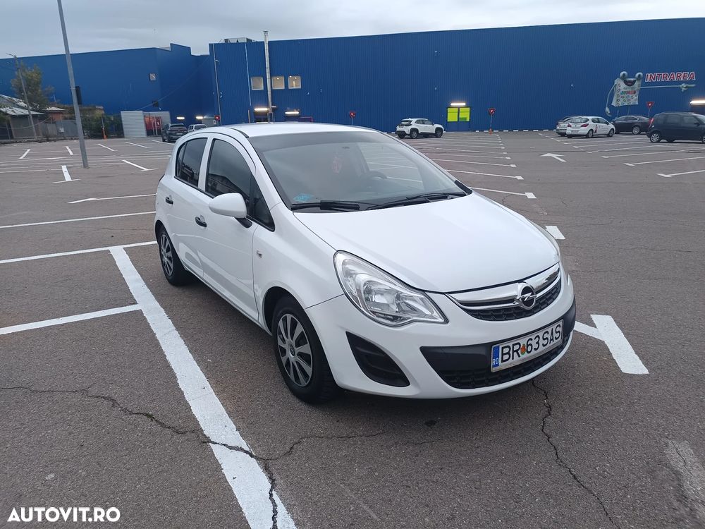 Opel Corsa 1.2 Essentia - 2
