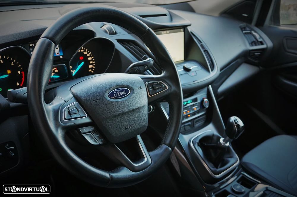 Ford Kuga 1.5 TDCi Titanium - 9