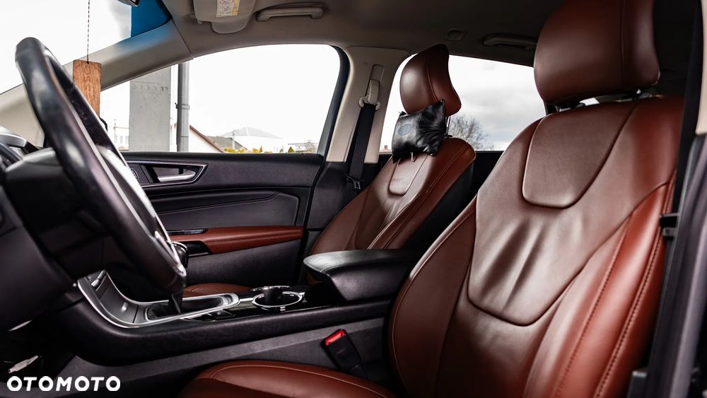Ford Edge 2.0 TDCi 4WD Titanium - 29