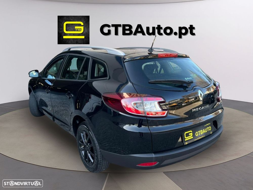 Renault Mégane Sport Tourer - 30