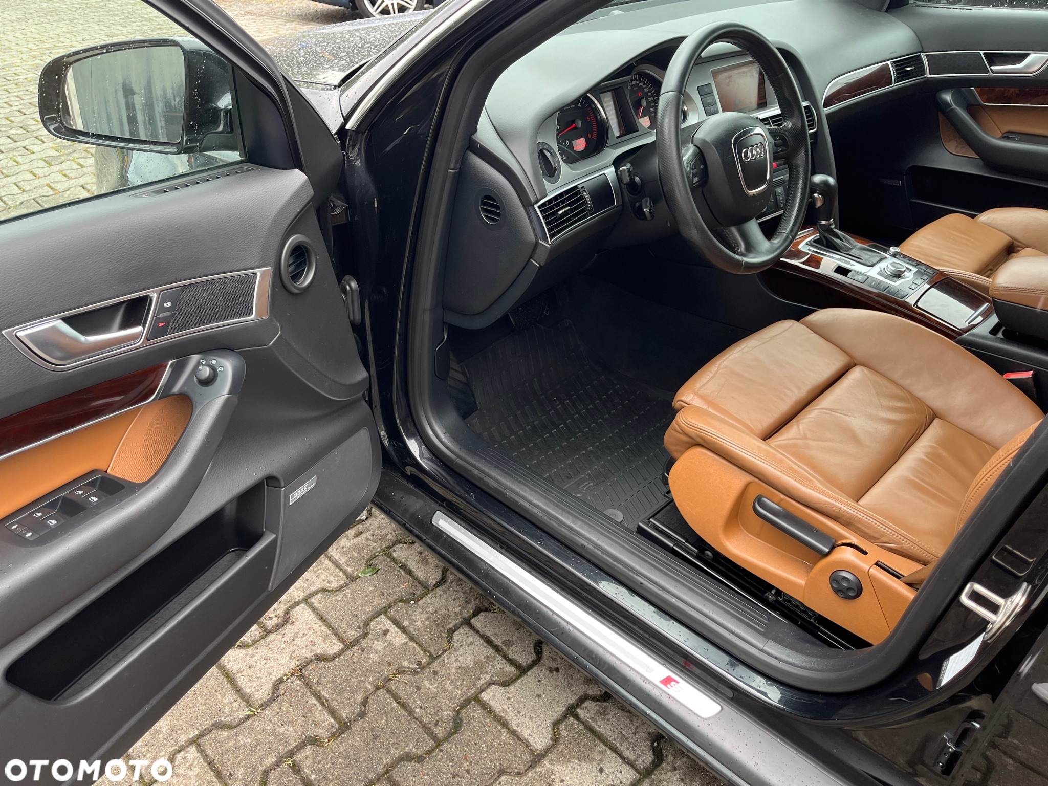 Audi A6 - 12