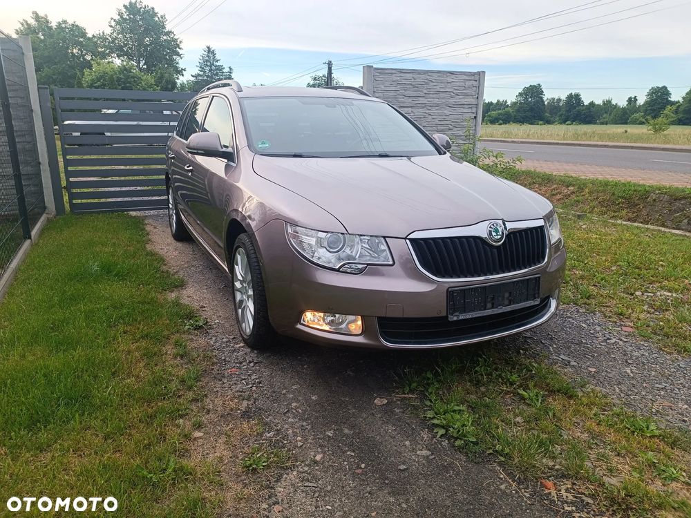 Skoda Superb 2.0 TSI DSG Exclusive - 3