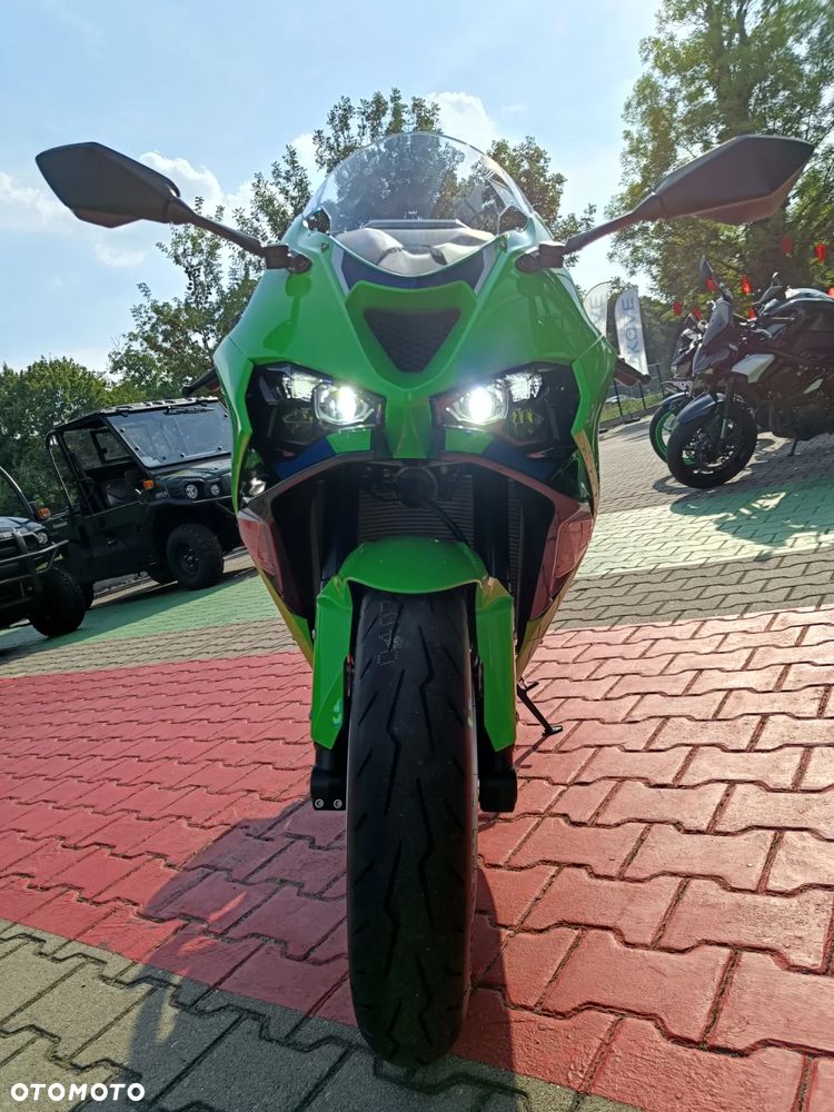 Kawasaki ZX - 8