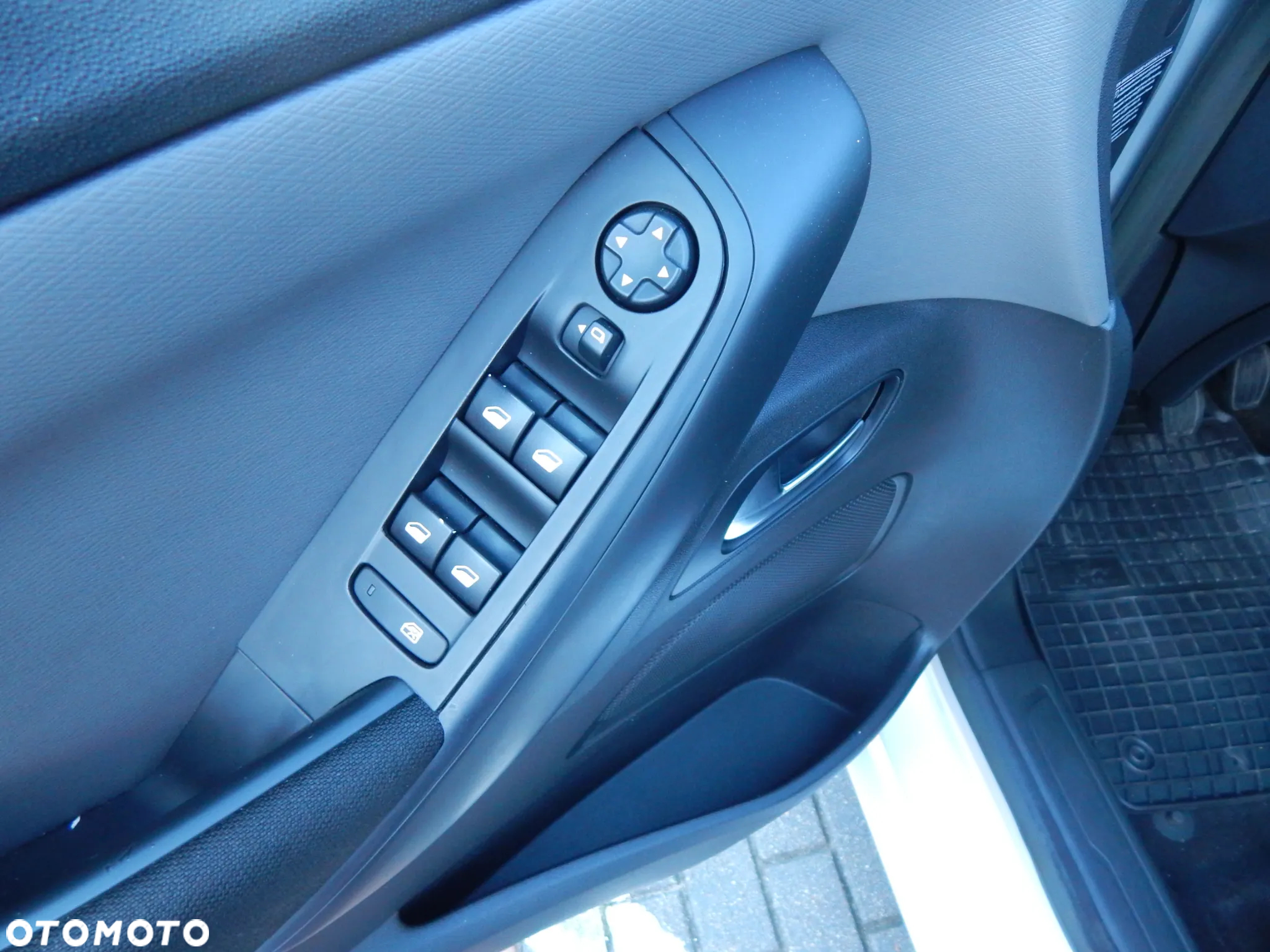 Citroën C4 Picasso 1.6 VTi Attraction - 18