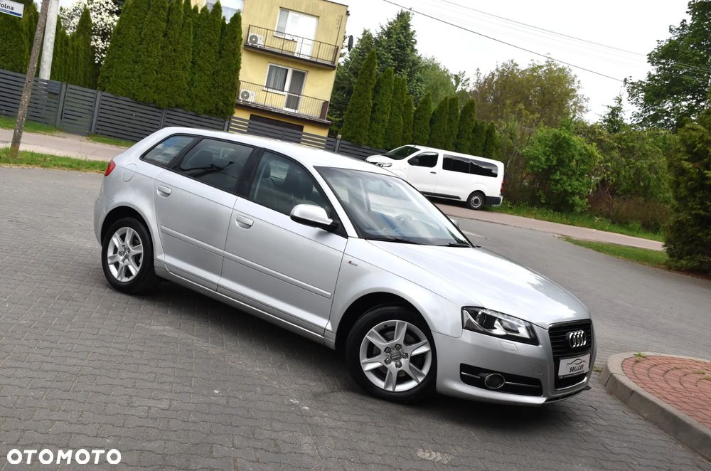 Audi A3 Sportback 2.0 TDI DPF S line Sportpaket - 28
