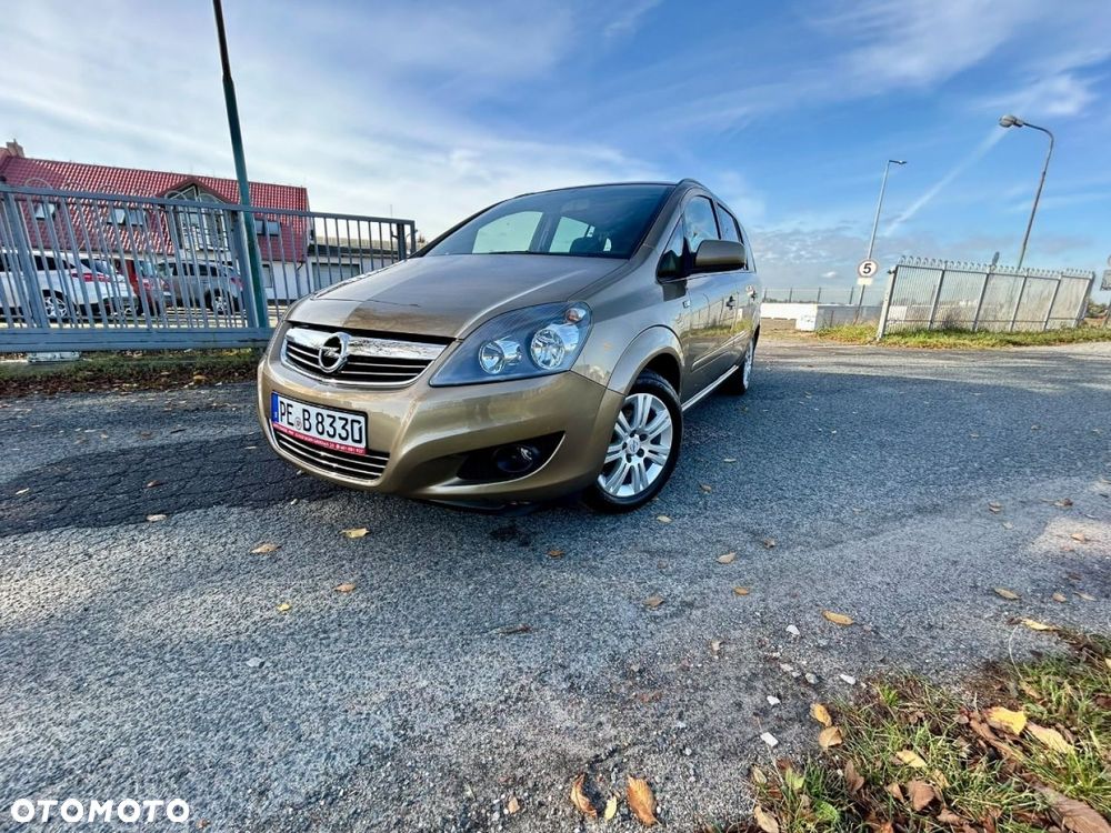 Opel Zafira - 36