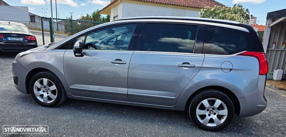 Peugeot 5008 1.6 BlueHDi Allure J17 - 3