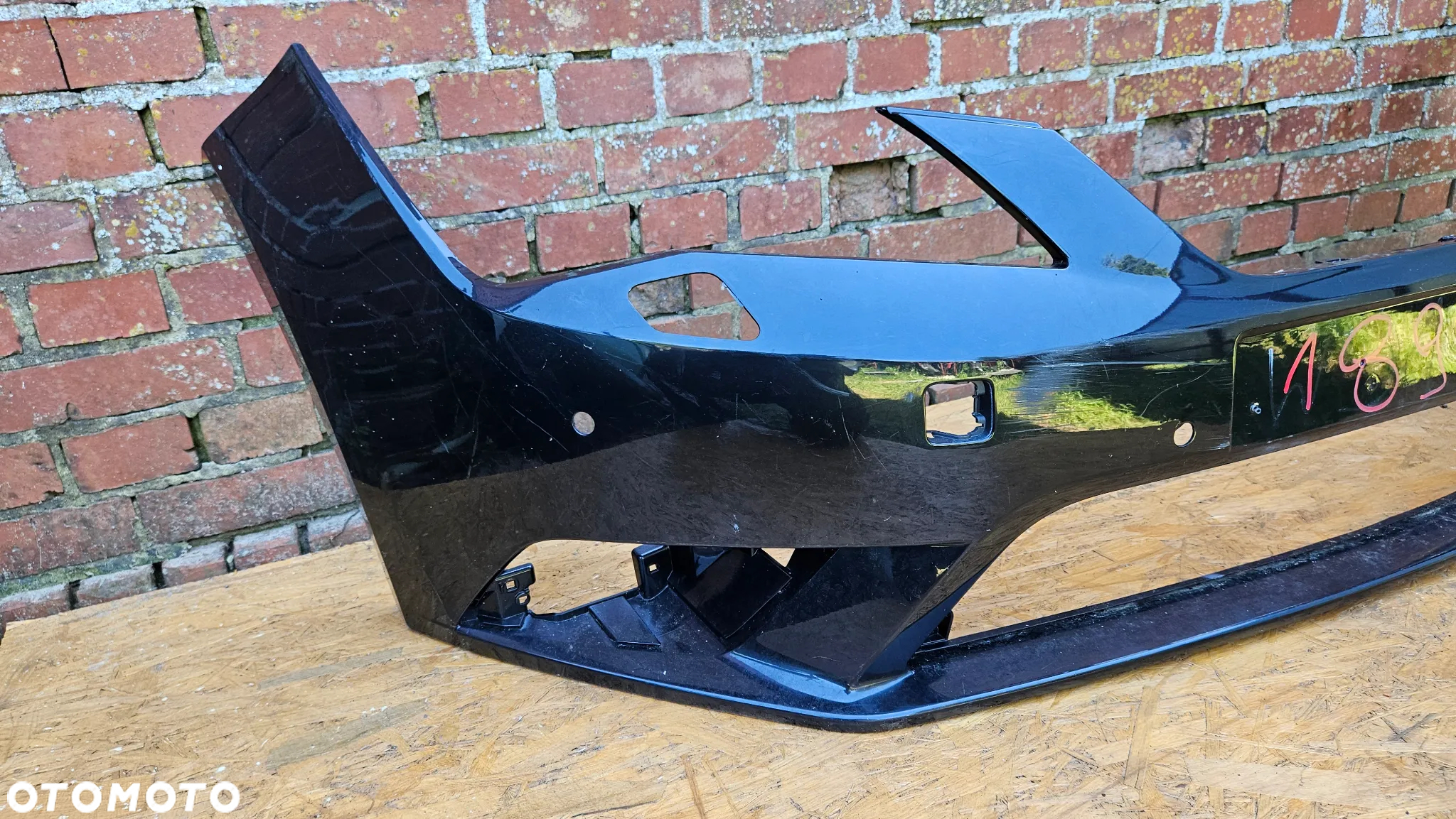 SEAT LEON III 5F 2012-2017 Zderzak przód 4xPDC XENON Zderzak przedni pod czujniki parkowania spryskiwacze reflektorów 5F0807221 - 5