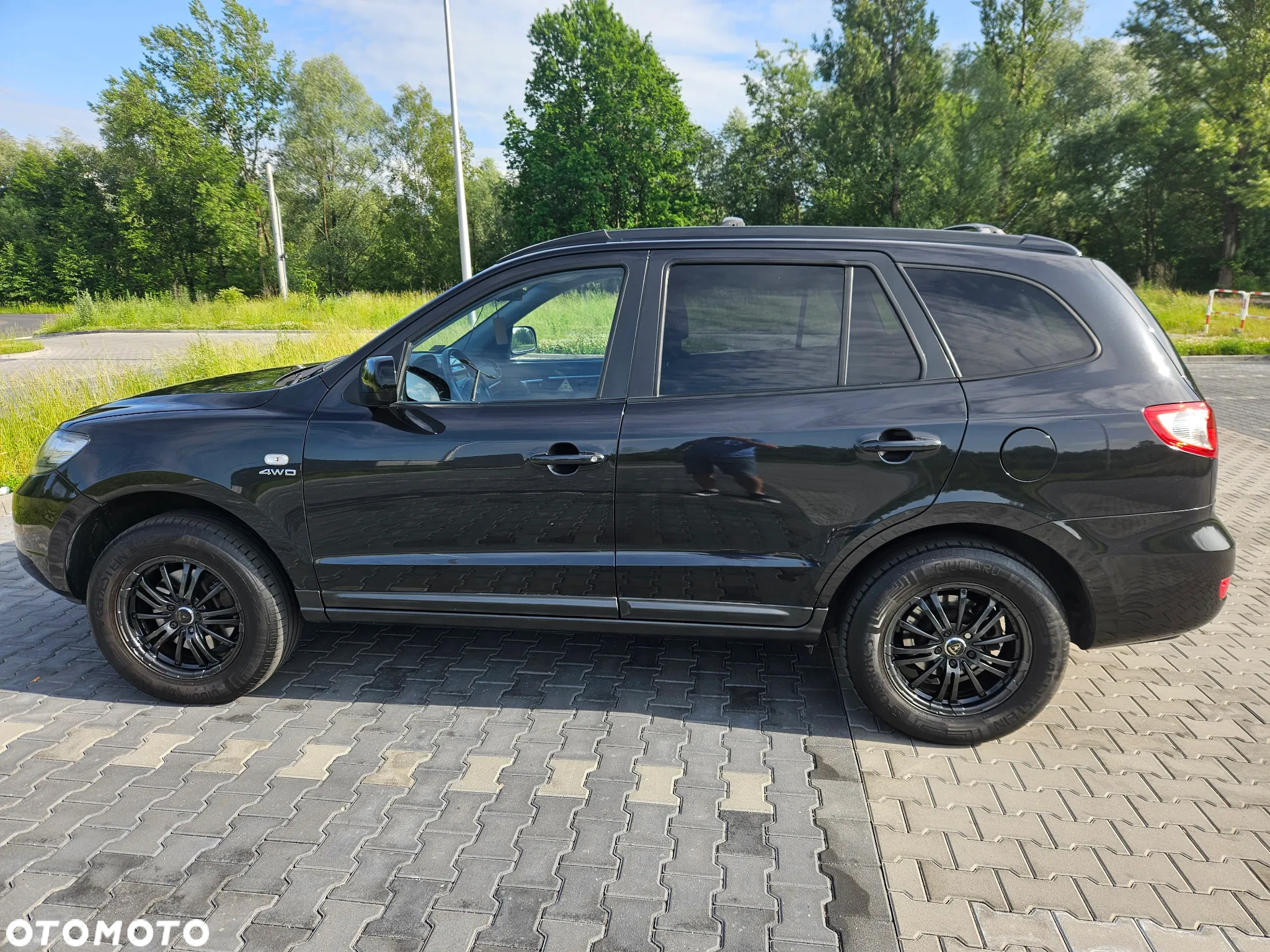 Hyundai Santa Fe - 2