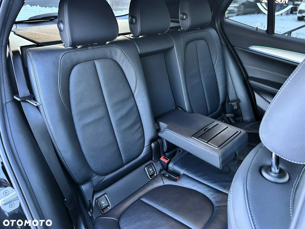 BMW X2 - 33