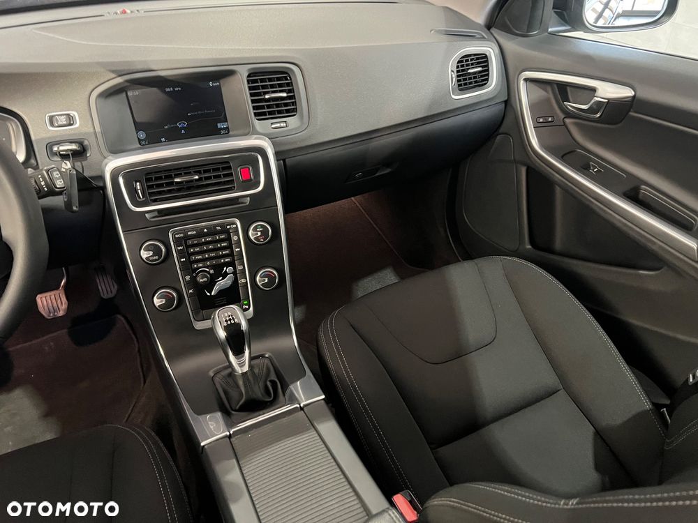 Volvo V60 - 21